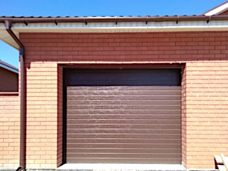 Алюминиевые гаражные ворота RSD01LUX 2500x2200 в Реже